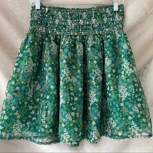 Zara-Size XL-Green and White